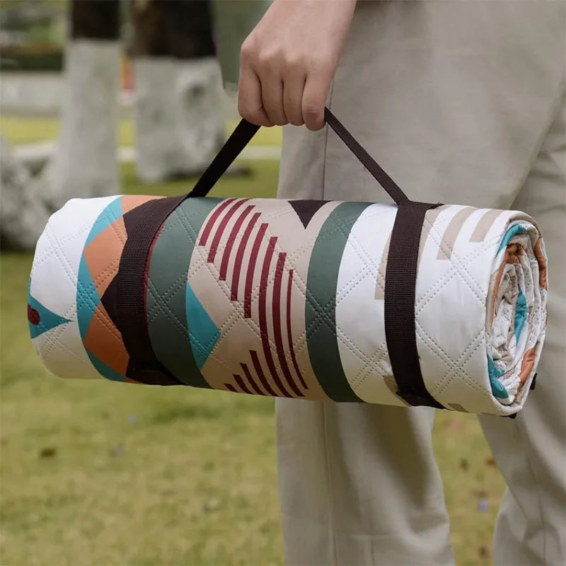 Picnic mat, moisture-proof mat, picnic cloth, waterproof mat, beach mat, outdoor camping cloth for households