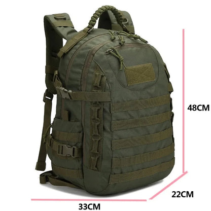 35 litre men's outdoor backpack Waterproof camo camping hiking backpack Large wearable sports bag